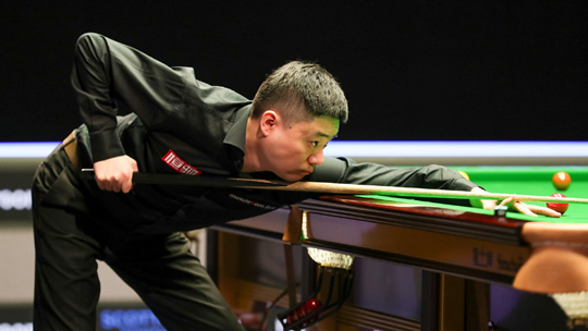 也展现了球 也展现了球