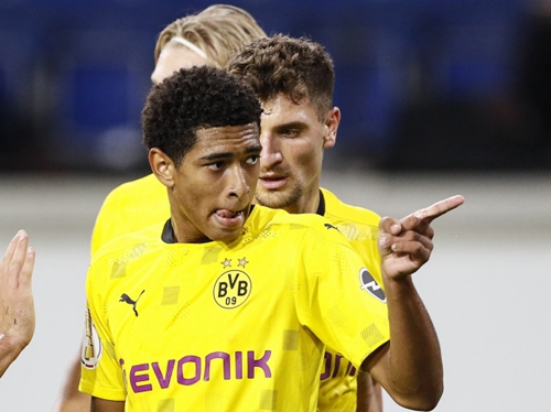 的临门一脚 的临门一脚